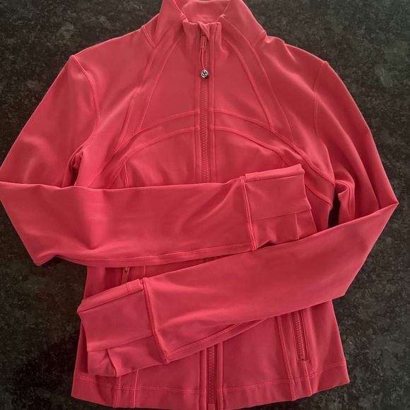 Lululemon cropped define jacket - Picture 4 of 8